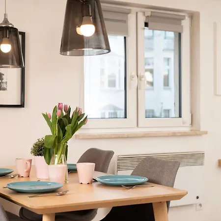 Stylish 3city In By Renters Daire